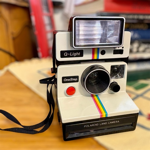 Polaroid Other - Vintage Polaroid OneStep SX-70 Land Camera with a Q-Light Flash attachment